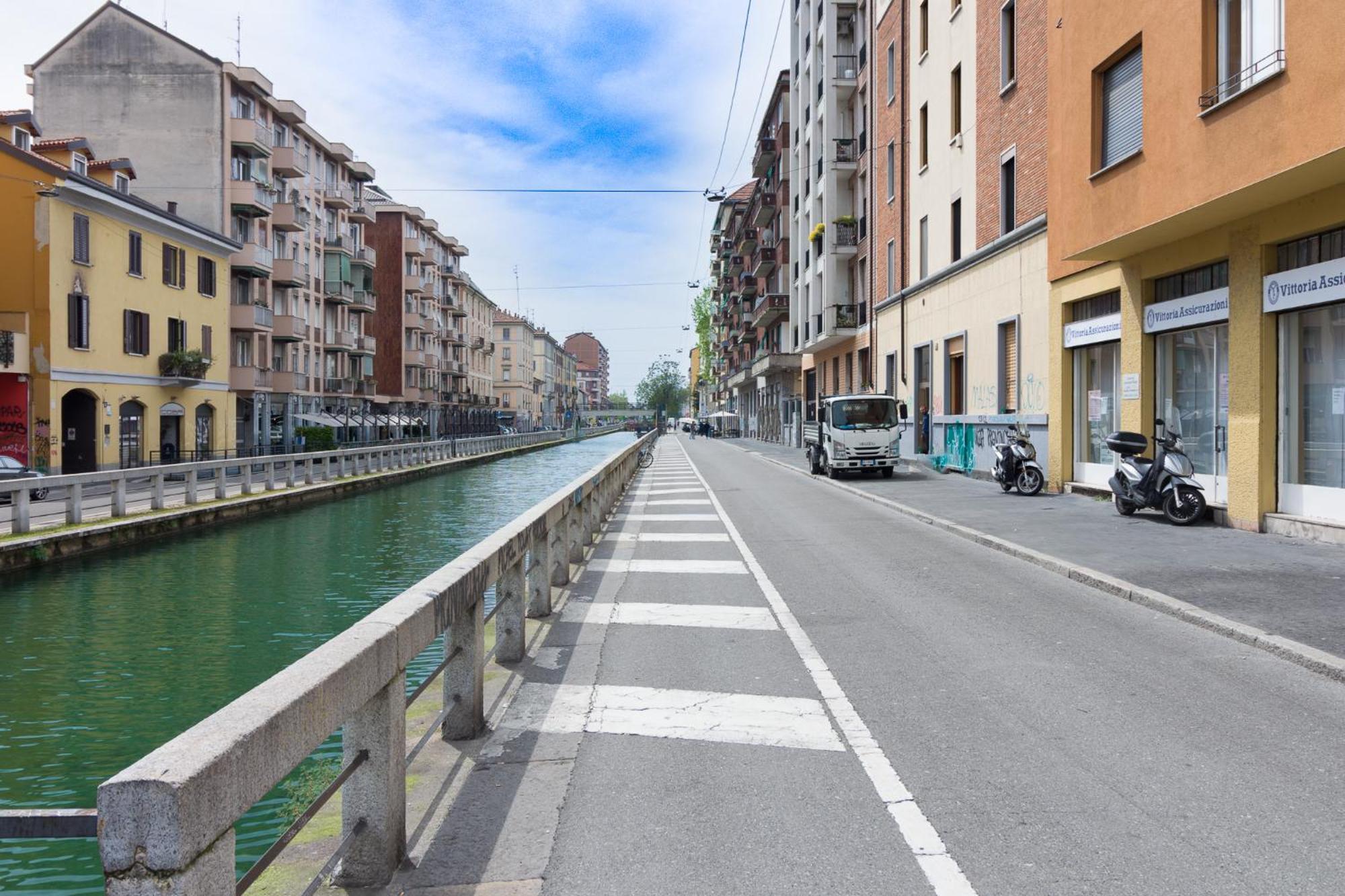 Nel Cuore Dei Navigli - Home Suite Milan Exterior photo